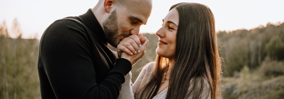 happy smiling couple